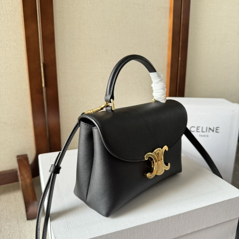 Ce1i*e kelly bags